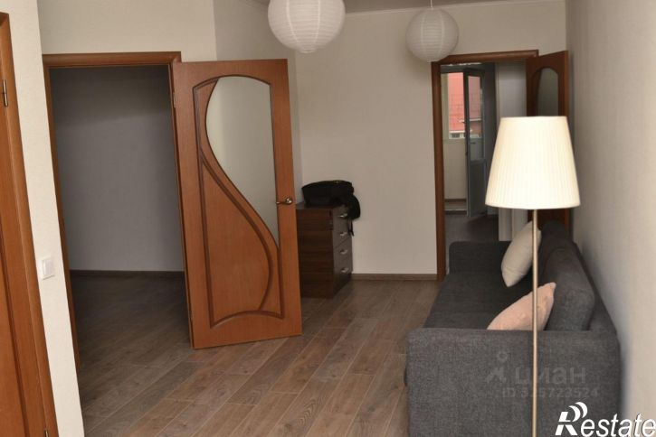 2-комн квартира Коммунистическая улица, 21,  д. 21