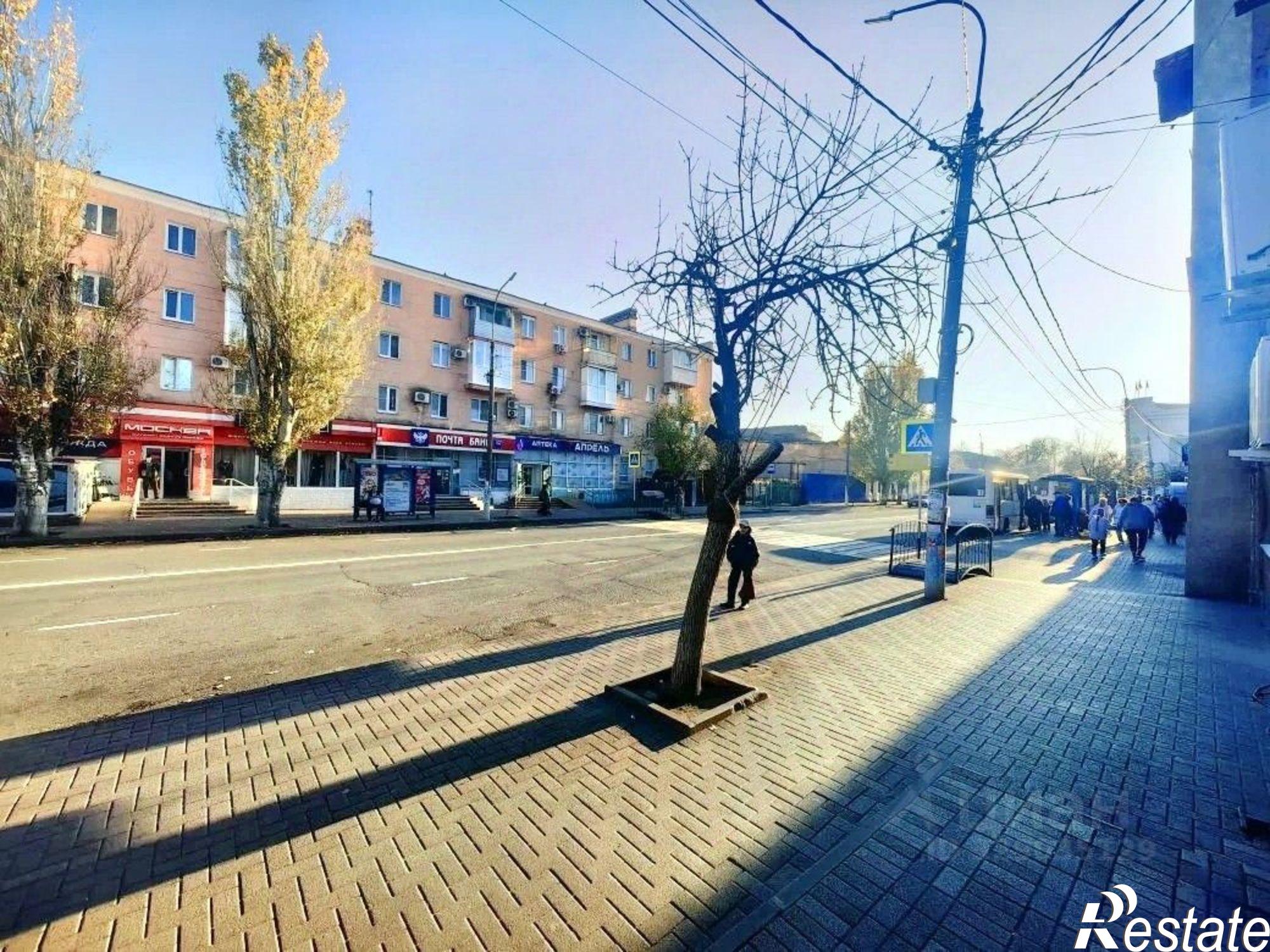 Купить торговое помещение за 20 000 200 рублей на ул Свердлова, 83/2