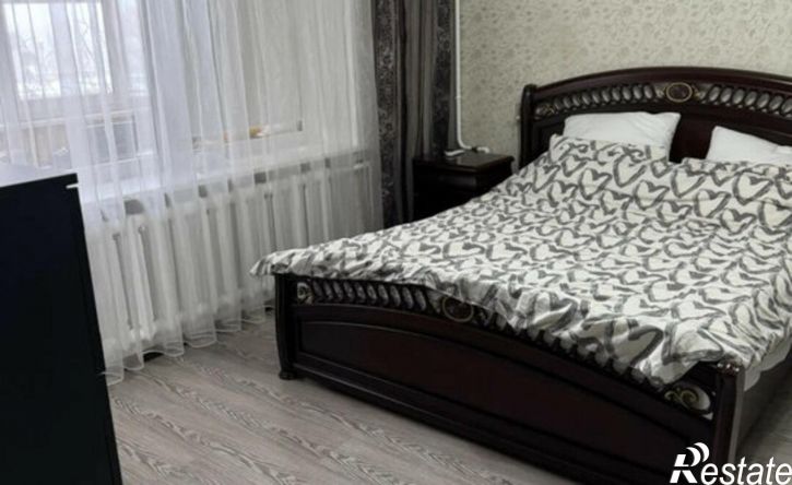 3-комн квартира улица Горького, 25/2,  д. 25/2