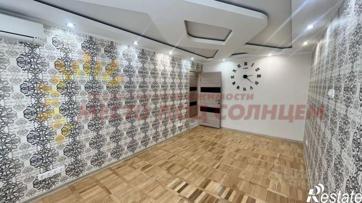 3-комн квартира улица Плеханова, 9,  д. 9