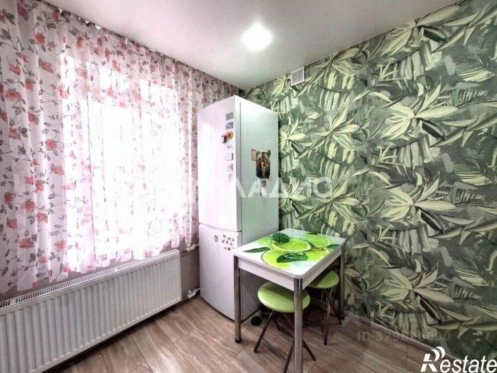 2-комн квартира Коммунистическая улица, 12/1,  д. 12/1