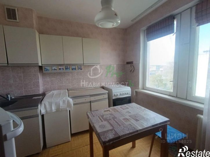 2-комн квартира Ясенская улица, 31/1,  д. 31/1
