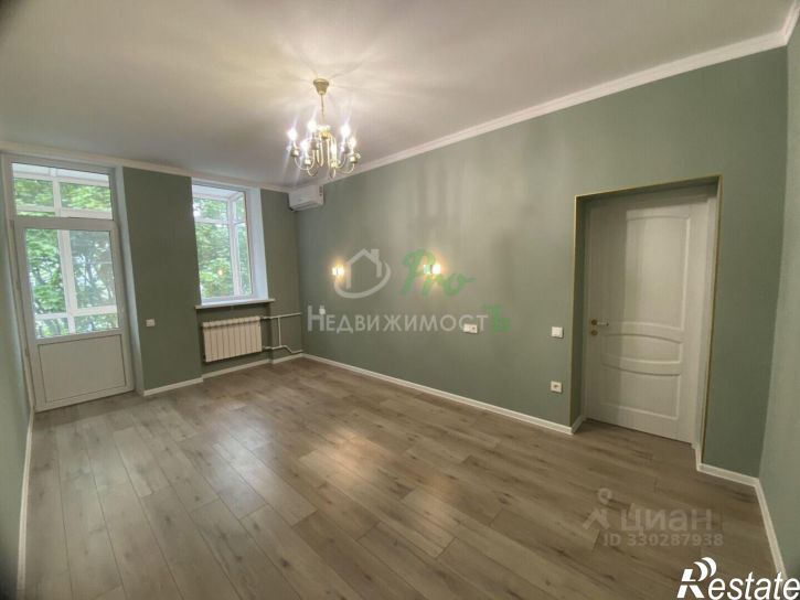 4-комн квартира Октябрьская улица, 288,  д. 288