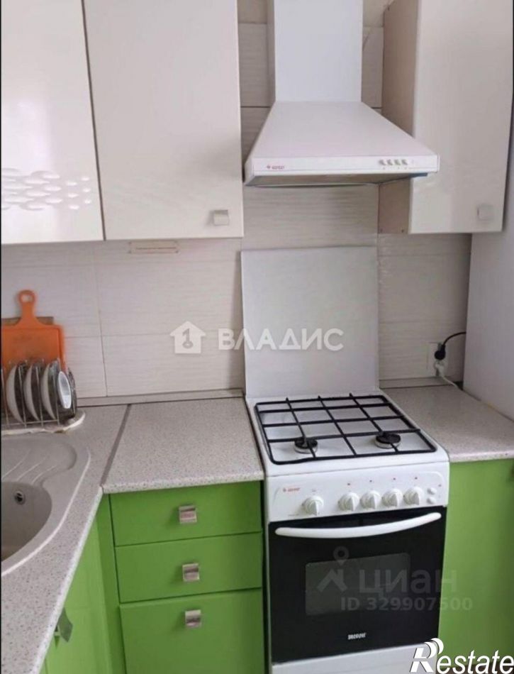 2-комн квартира Коммунистическая улица, 49/8,  д. 49/8