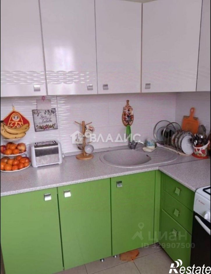 2-комн квартира Коммунистическая улица, 49/8,  д. 49/8