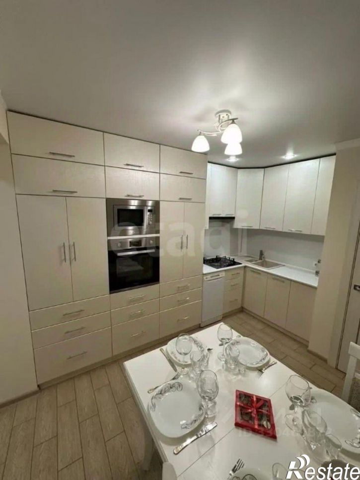 2-комн квартира Красная улица, 59/5,  д. 59/5
