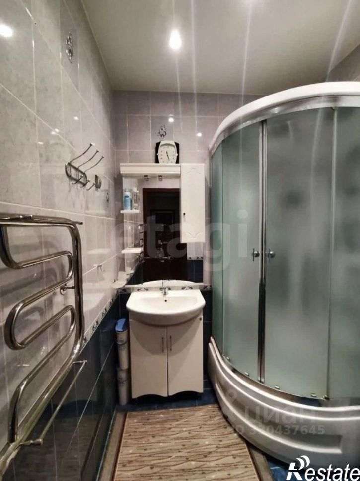 2-комн квартира Коммунистическая улица, 65,  д. 65