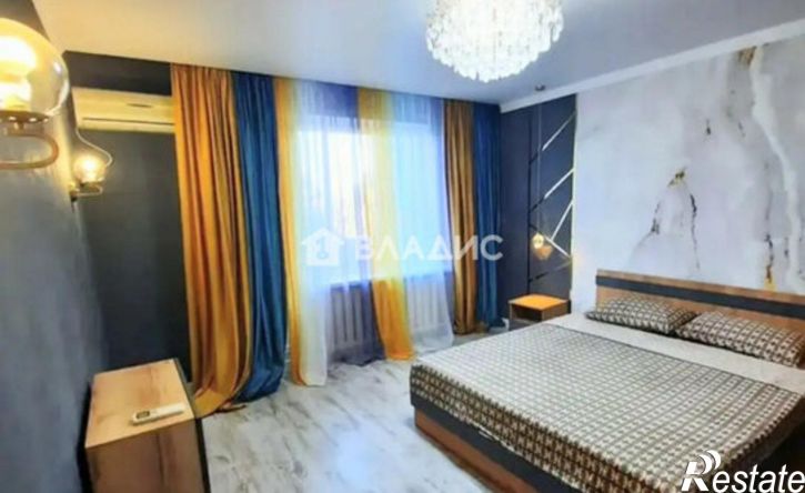 3-комн квартира улица Шмидта, 283,  д. 283