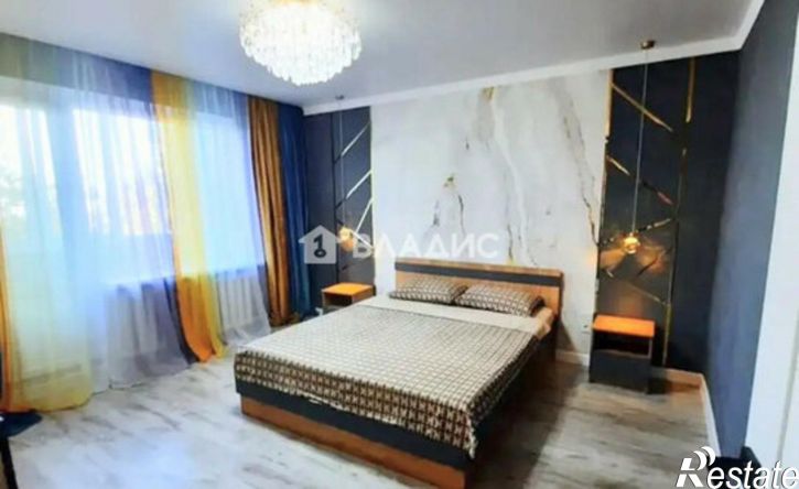 3-комн квартира улица Шмидта, 283,  д. 283