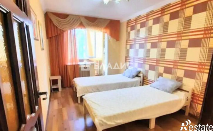 3-комн квартира улица Шмидта, 283,  д. 283