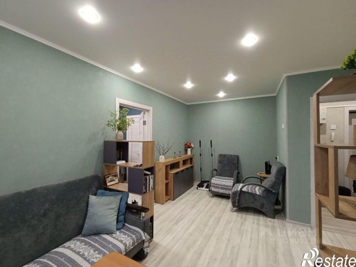 2-комн квартира улица Розы Люксембург, 15,  д. 15