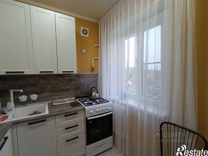 2-комн квартира улица Розы Люксембург, 15,  д. 15