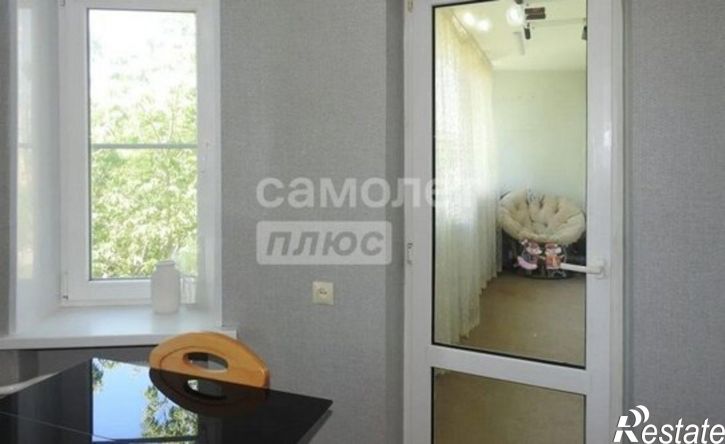 2-комн квартира Коммунистическая улица, 21,  д. 21