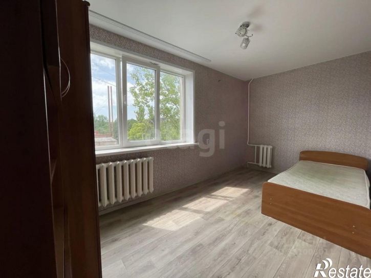 3-комн квартира улица Плеханова, 33,  д. 33