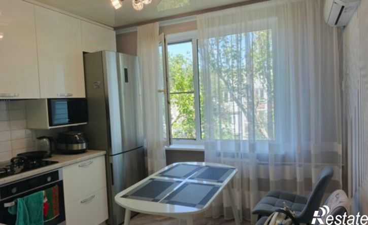 2-комн квартира улица Седина, 53/3,  д. 53/3