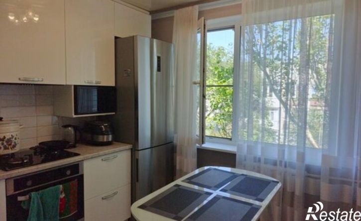 2-комн квартира улица Седина, 53/3,  д. 53/3
