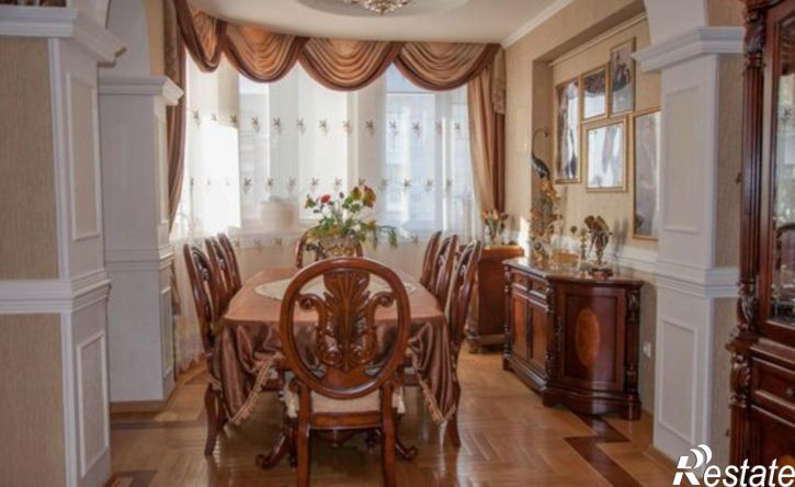 4-комн квартира ул Коммунистическая, 81,  д. 81
