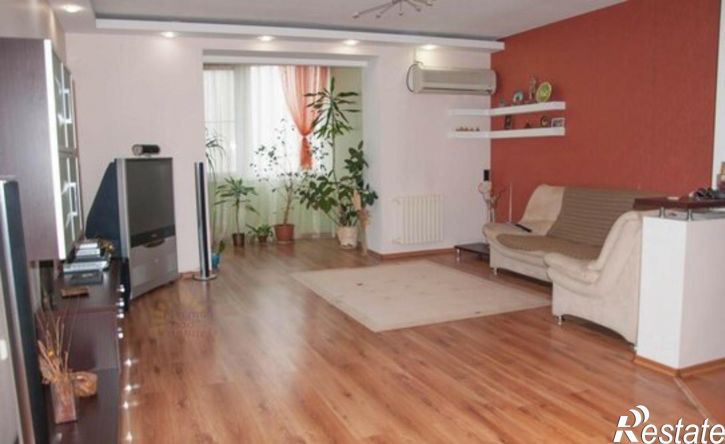 3-комн квартира Красная улица, 43/7,  д. 43/7