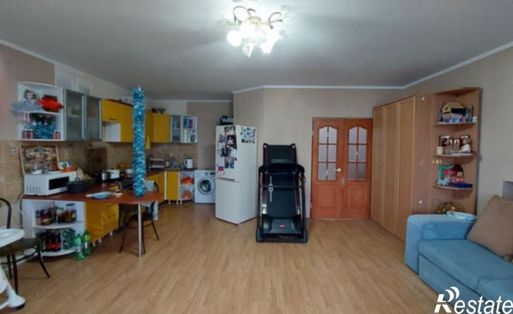 3-комн квартира ул Плеханова, 9/8,  д. 9/8