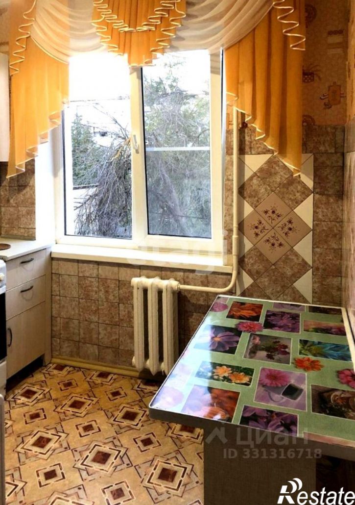 3-комн квартира Коммунистическая улица, 65,  д. 65