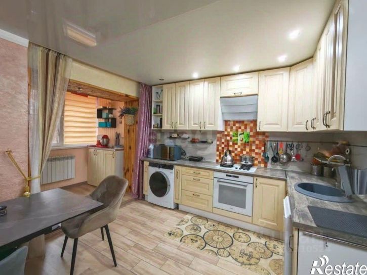 3-комн квартира Красная улица, 59/5,  д. 59/5