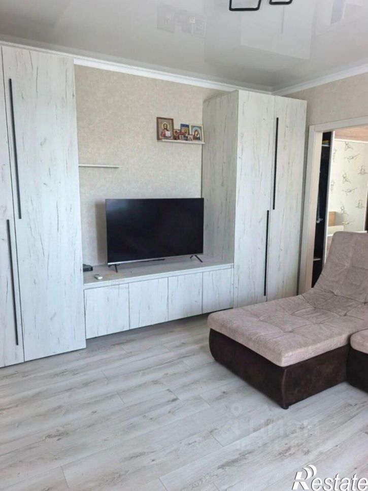 2-комн квартира Коммунистическая улица, 49/5,  д. 49/5