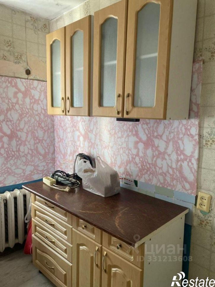 3-комн квартира улица Карла Маркса, 1,  д. 1