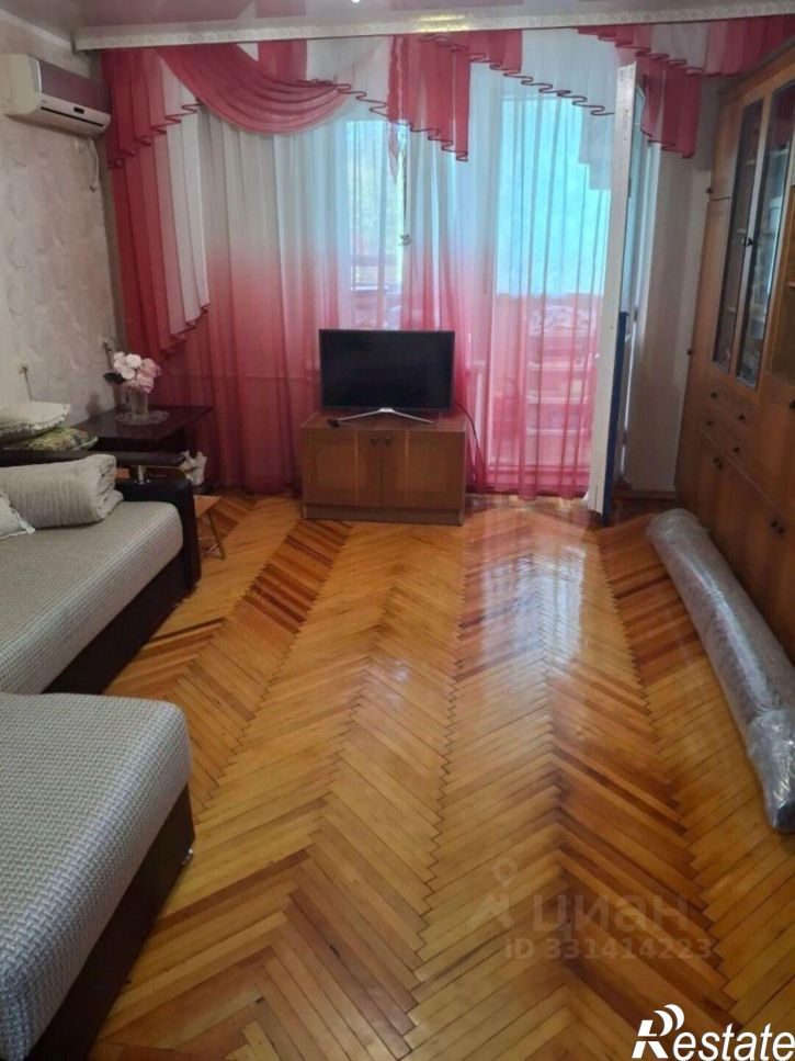 3-комн квартира ул Баррикадная, 9А,  д. 9А