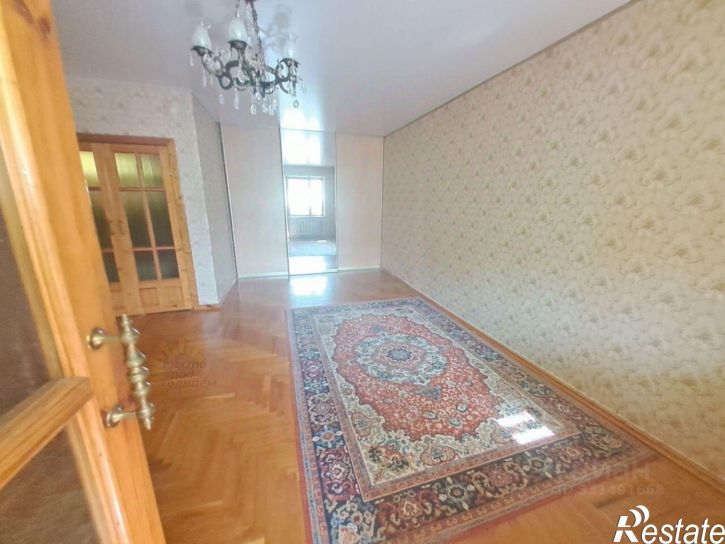 3-комн квартира улица Горького, 25/5,  д. 25/5