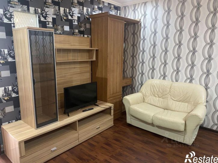 2-комн квартира улица Горького, 25/9,  д. 25/9