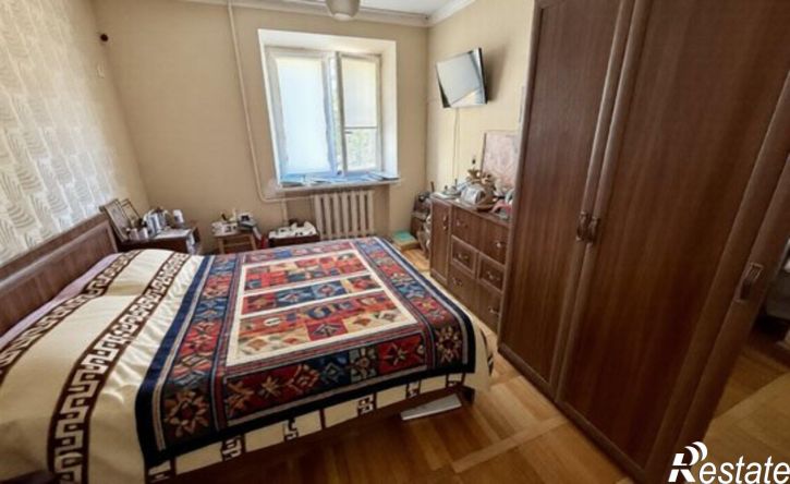 3-комн квартира ул Красная, 47/3,  д. 47/3