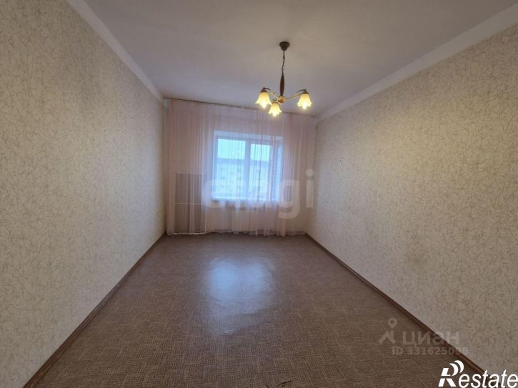 3-комн квартира ул Плеханова, 33,  д. 33