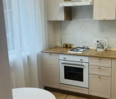 2-комн, 43кв м, этаж 1/5 ул Ясенская, 2б