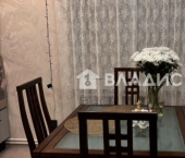 2-комн, 57кв м, этаж 1/4 ул Крупской, 49