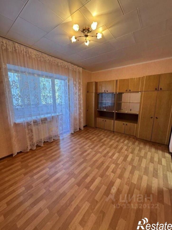 2-комн квартира ул Плеханова, 9/10,  д. 9/10