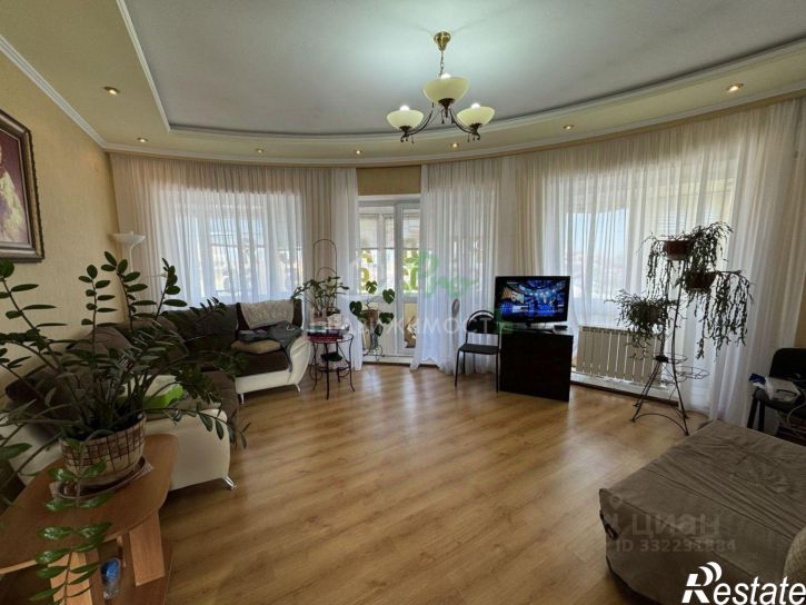 4-комн квартира ул Энгельса, 86,  д. 86