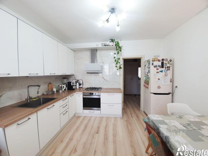 2-комн квартира ул Красная, 59/8,  д. 59/8