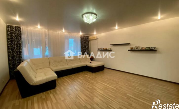 3-комн квартира ул Коммунистическая, 85/5,  д. 85/5