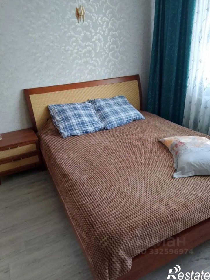 2-комн квартира Ейский район, Ейск г.