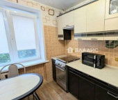 2-комн, 49кв м, этаж 3/5 ул Коммунистическая, 49/7
