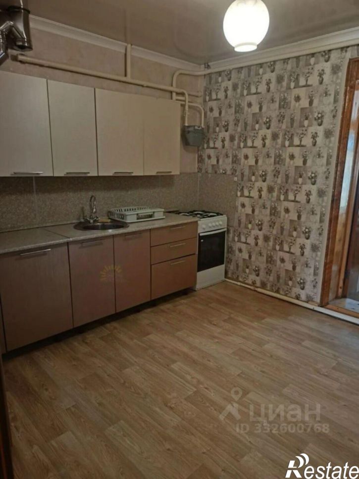 3-комн квартира ул Комсомольская, 37/250,  д. 37/250