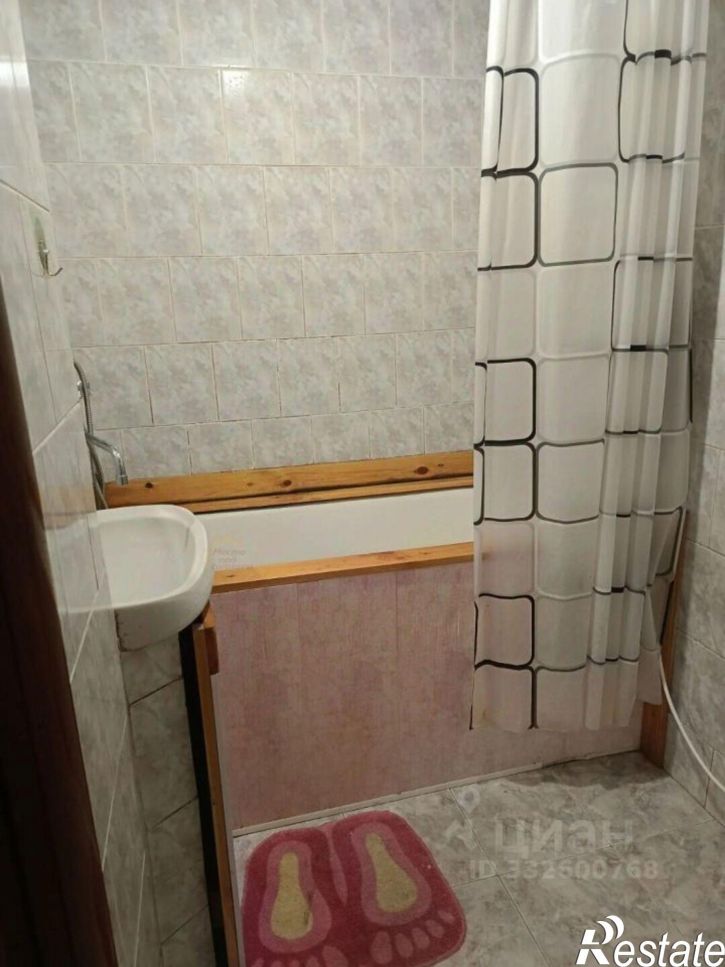 3-комн квартира ул Комсомольская, 37/250,  д. 37/250