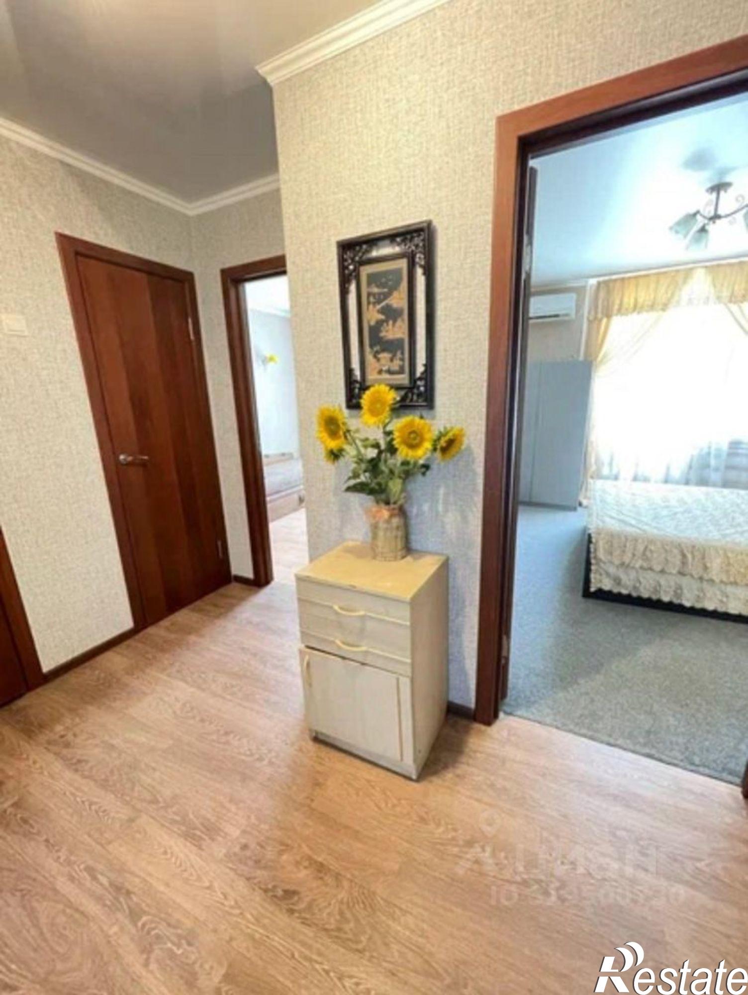 Сдать квартиру за 28 000 рублей на ул Плеханова, 1