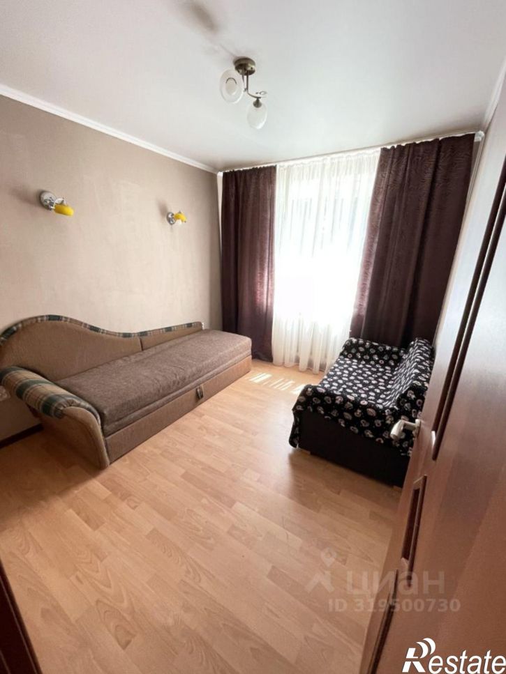 3-комн квартира ул Плеханова, 1,  д. 1