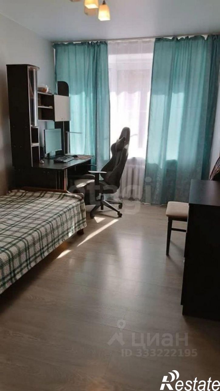 3-комн квартира ул Плеханова, 33,  д. 33