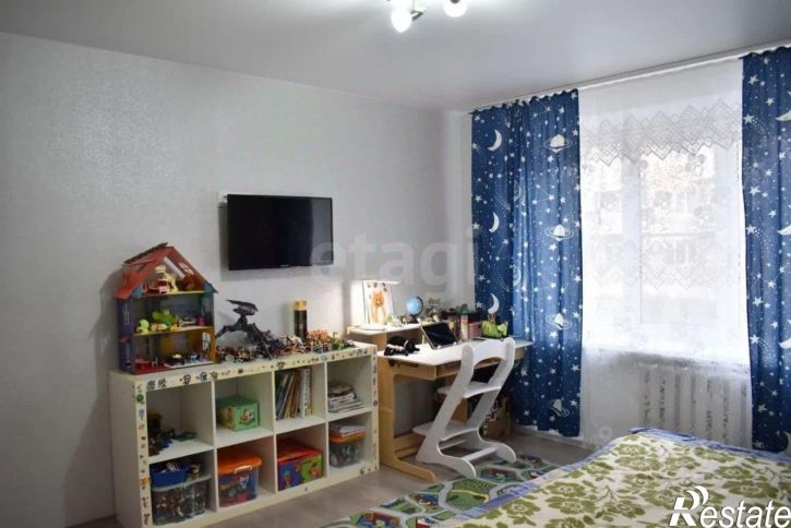 3-комн квартира ул Плеханова, 33,  д. 33