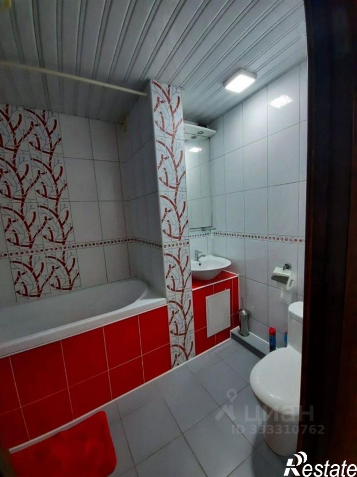 3-комн квартира ул Шмидта, 283,  д. 283