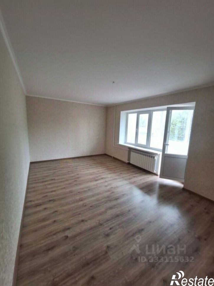 4-комн квартира Ейский район, Ейск г., Горького ул.