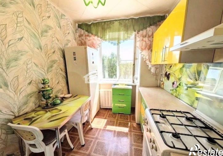 3-комн квартира ул Энгельса, 97,  д. 97
