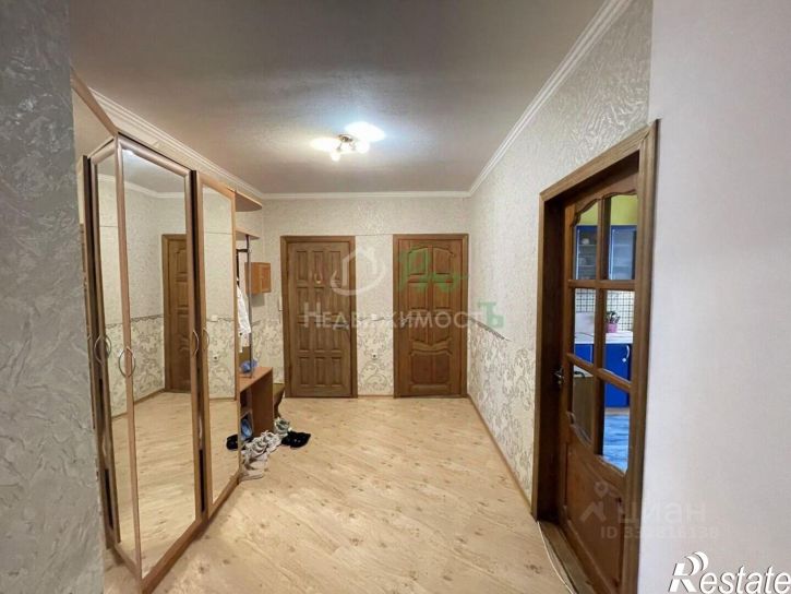 4-комн квартира Красная улица, 51/3,  д. 51/3
